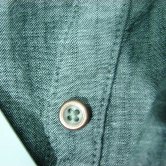 Gray Chambray Cabela's Dress Long Sleeve  Med NWT new light weight outdoor ready - Picture 4 of 16